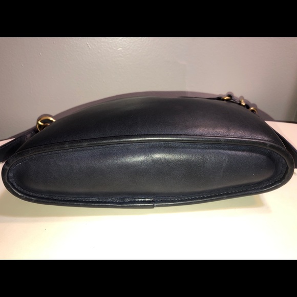 Vintage coach blue leather shoulder crossbody bag - Picture 7 of 12